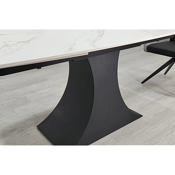 Обеденный раскладной стол GILBERT CERAMIC 160(240)*90 белый мат/черный Intarsio